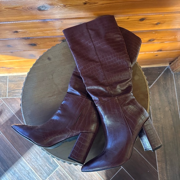 Lulus Shoes - Elegant Burgundy/ Merlot Croc-Embossed Knee-High Boots